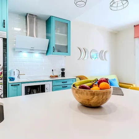 Salduba - Frontline To Sea By Sunset Apartment